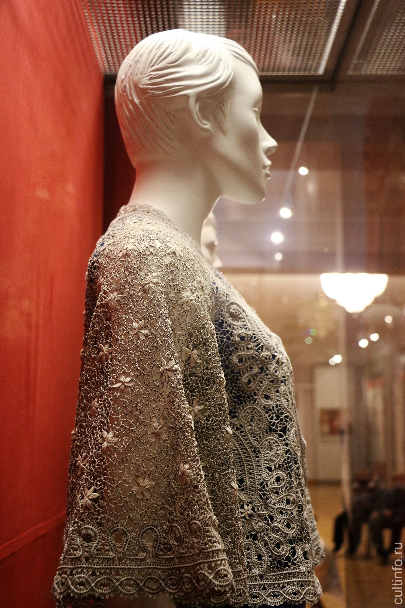 Эльза Хумала. Блуза «Иней»